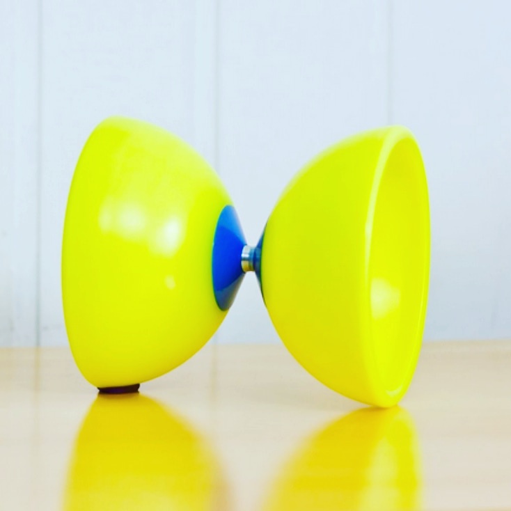 Diabolo Profissional 120mm Com Par De Baquetas  Pró Circo Malabares