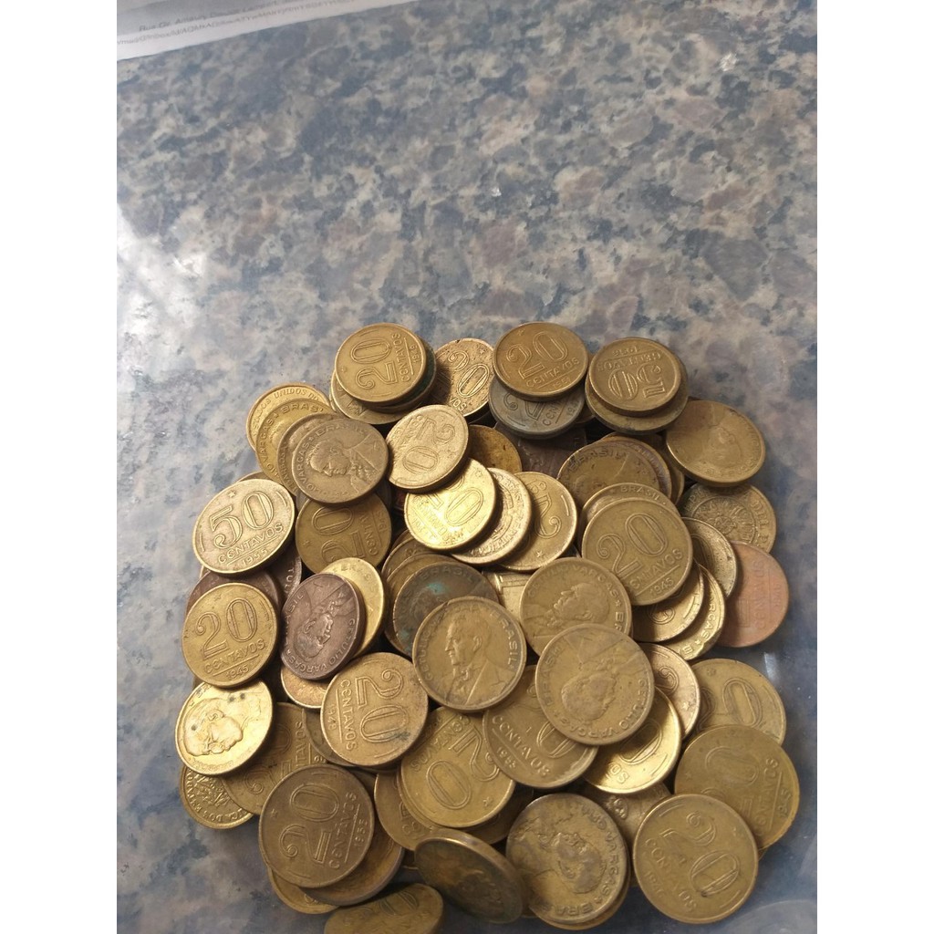 1 kg de moedas de 10,20 e 50 centavos amarelos