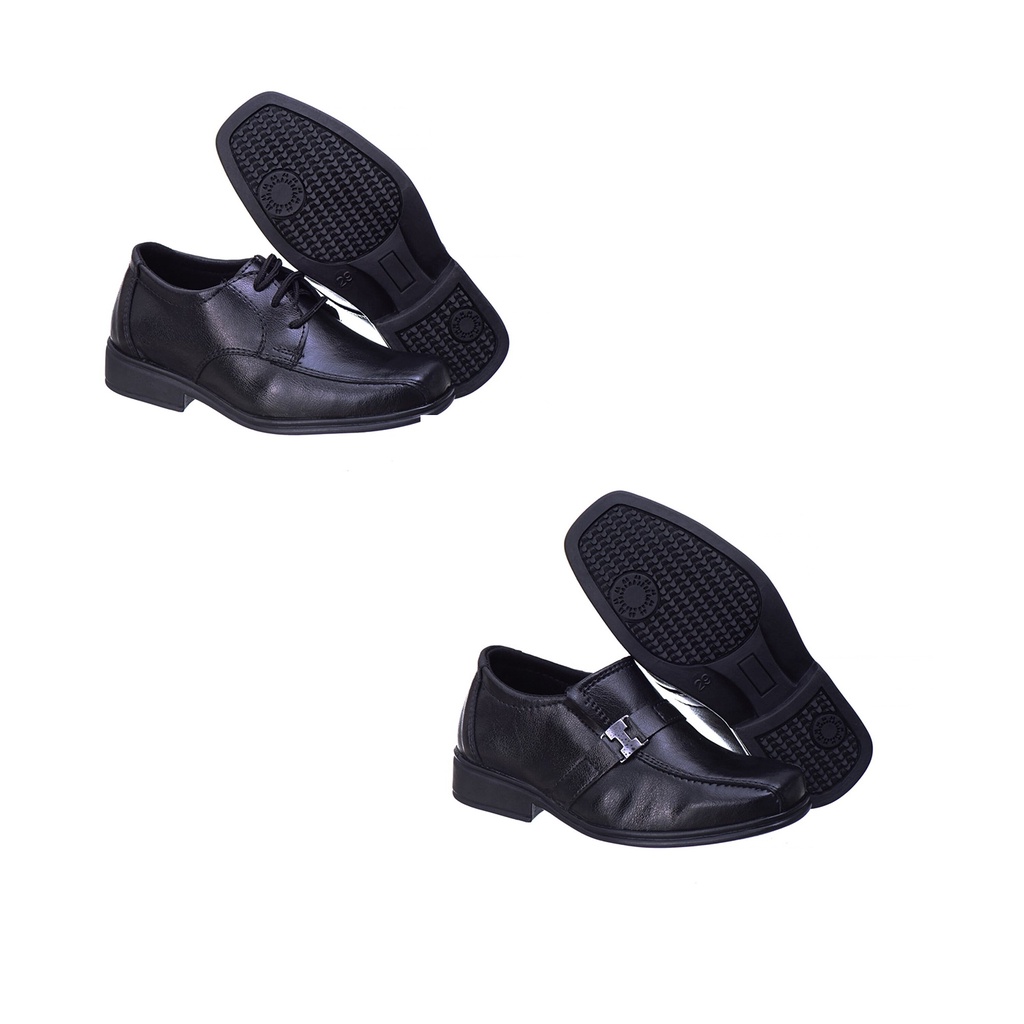 Um  Par de Sapato Social Infantil Masculino Promoção