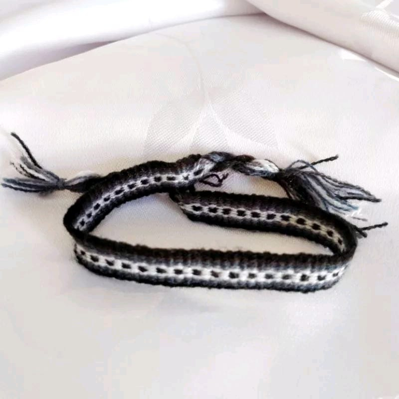 Pulseira Tornozeleira Preta C/ Branco Hippie Amizade