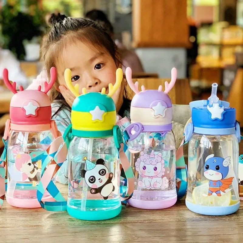 Garrafa De Alce Água Infantil Criança Portátil Com Canudo Desenho Multicolorido
