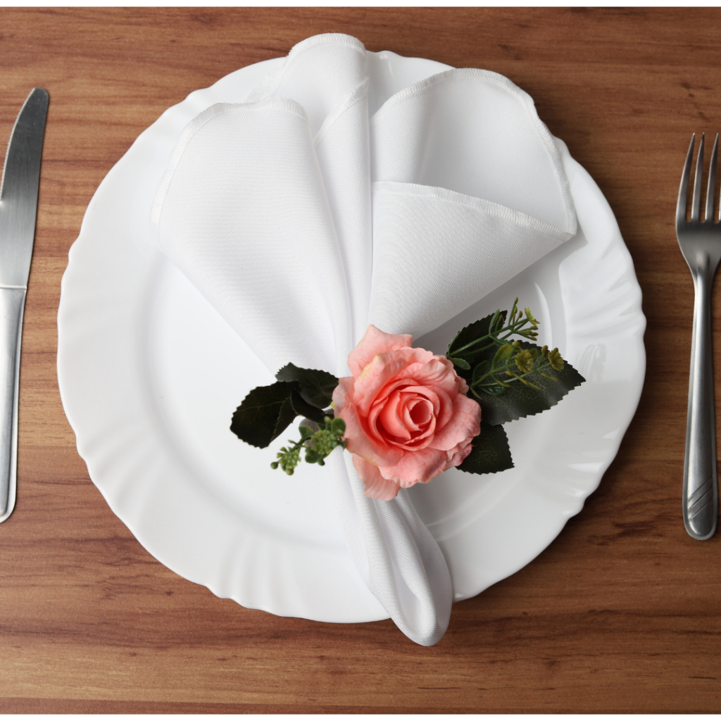 Kit 50 Guardanapo De Tecido 35x35 Para Mesa Posta Casamento Buffet Eventos