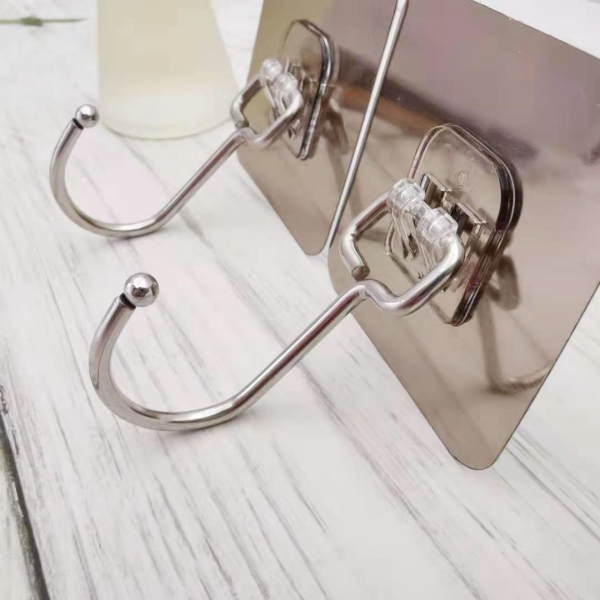 KIT 5/10/20 Ganchos Adesivos Metálicos: Solução Elegante para Organização
