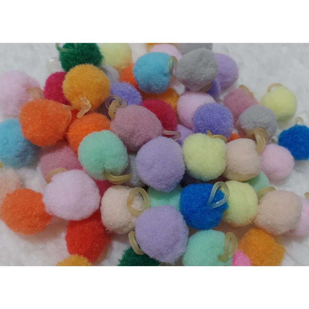 Kit 30 Lacinhos Pompom 20mm Pet/Banho e Tosa Penteado