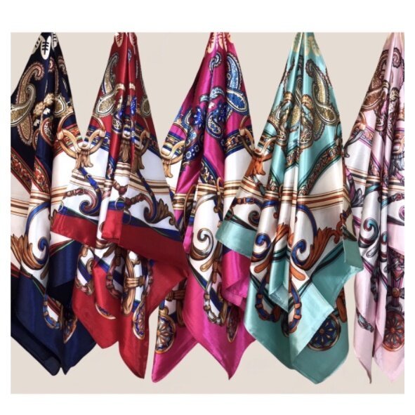 Lenço (50*50CM)(90*90CM)/ cetim / seda/ lenço /várias estampas Estilos e cores aleatórios