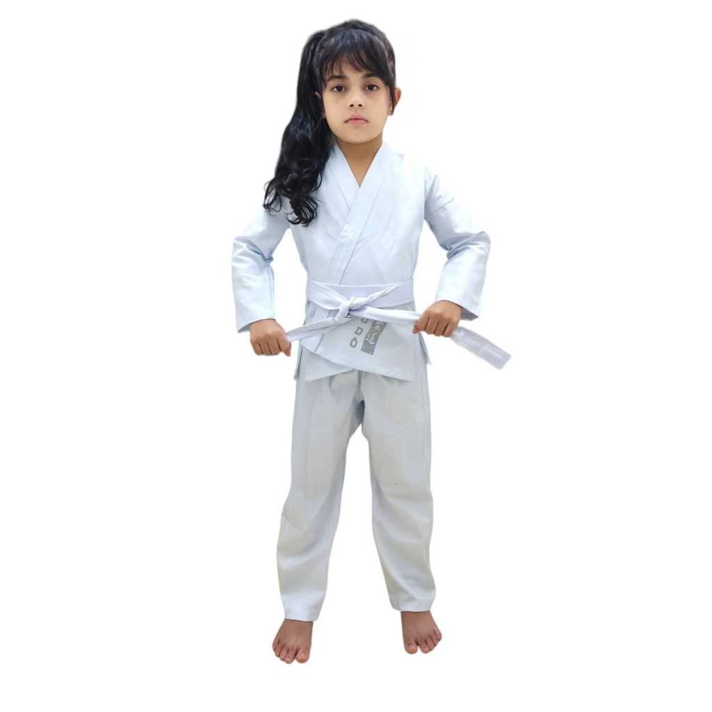 Kimono Judô infantil brim reforçado com faixa branca lisa fabricação própria