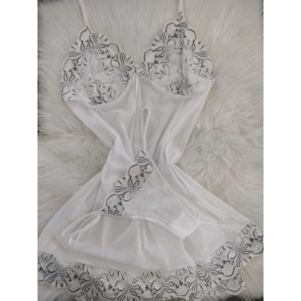 Camisola PLUS SIZE feita em Tule Transparente - Acompanha Calcinha