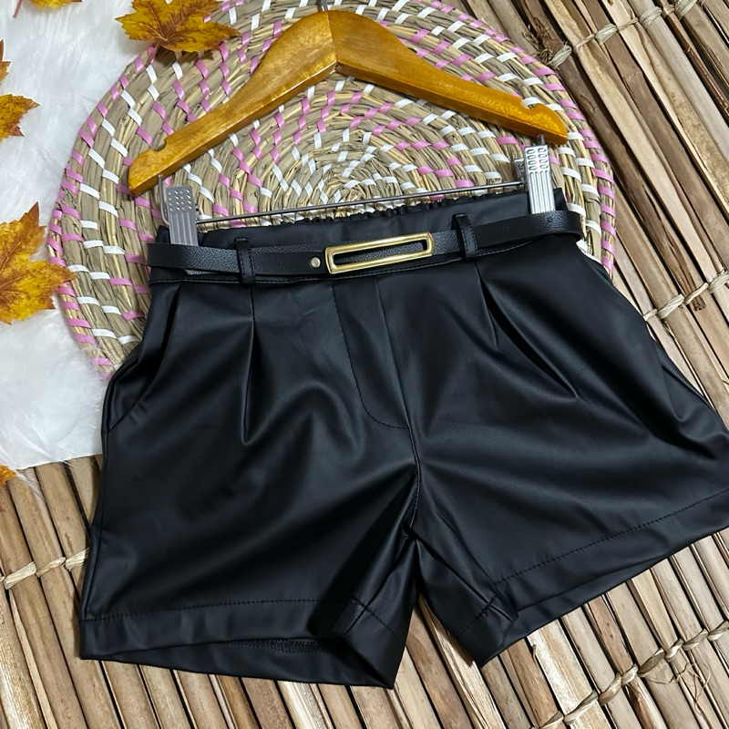 SHORTS INFANTIL MENINAS COM CINTO CORINHO INFANTIL
