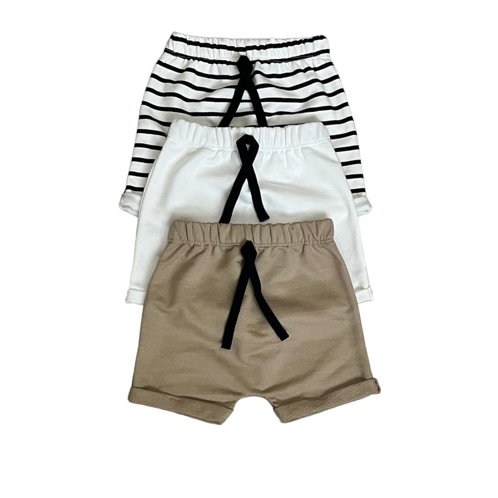 Kit 3 Short Infantil Bebê Recém Nascido Moletinho 100% Algodão Liso e Estampado de Alta Qualidade Confortavél