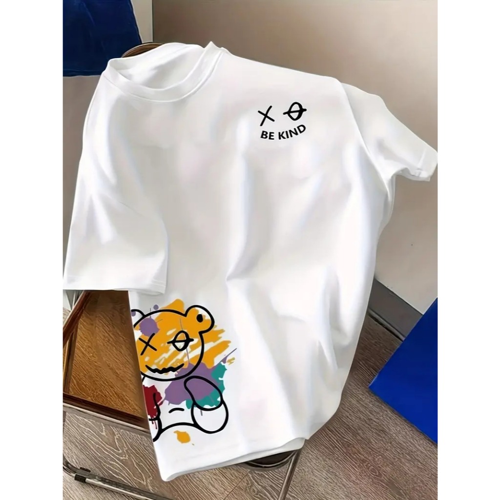 Camiseta Básica Urso XO (BARRA) E Be Kind (ESCUDO) Masculina Feminina Algodão Costura Reforçada Unissex StreetWear