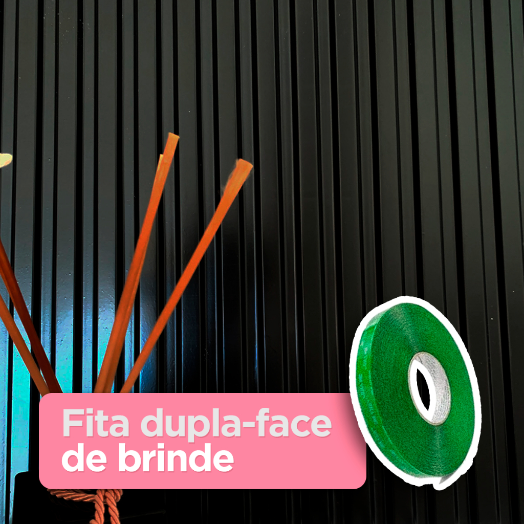 Kit Placas Decorativas de PVC 3D Parede efeito Ripado Preto 50cm x 50cm