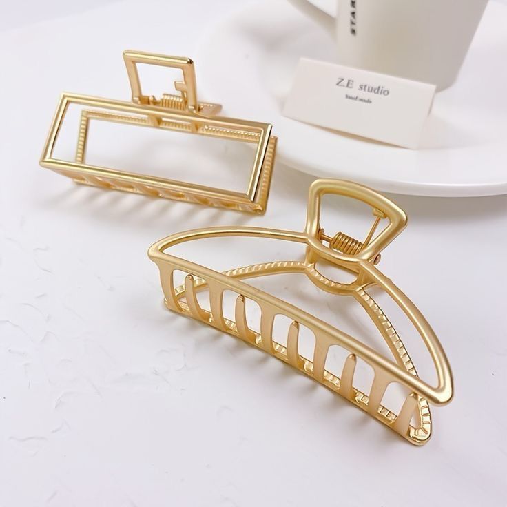Conjunto 2 Prendedores De Cabelo Piranha Dourada/Prata 7,5 cm