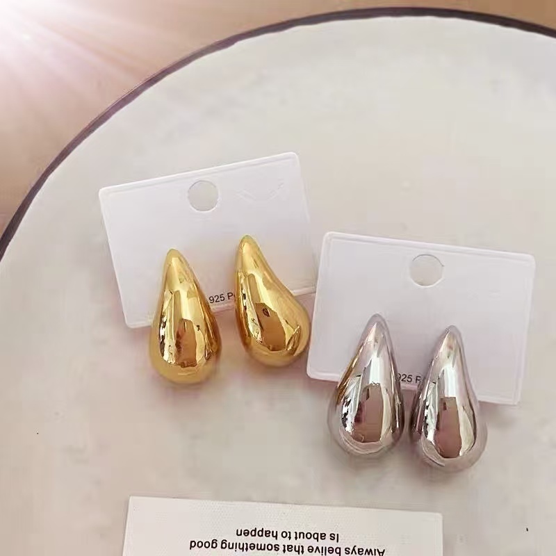 Brincos de Luxo Gota D’Água para Mulheres - Banhado a Ouro 18K e Prata