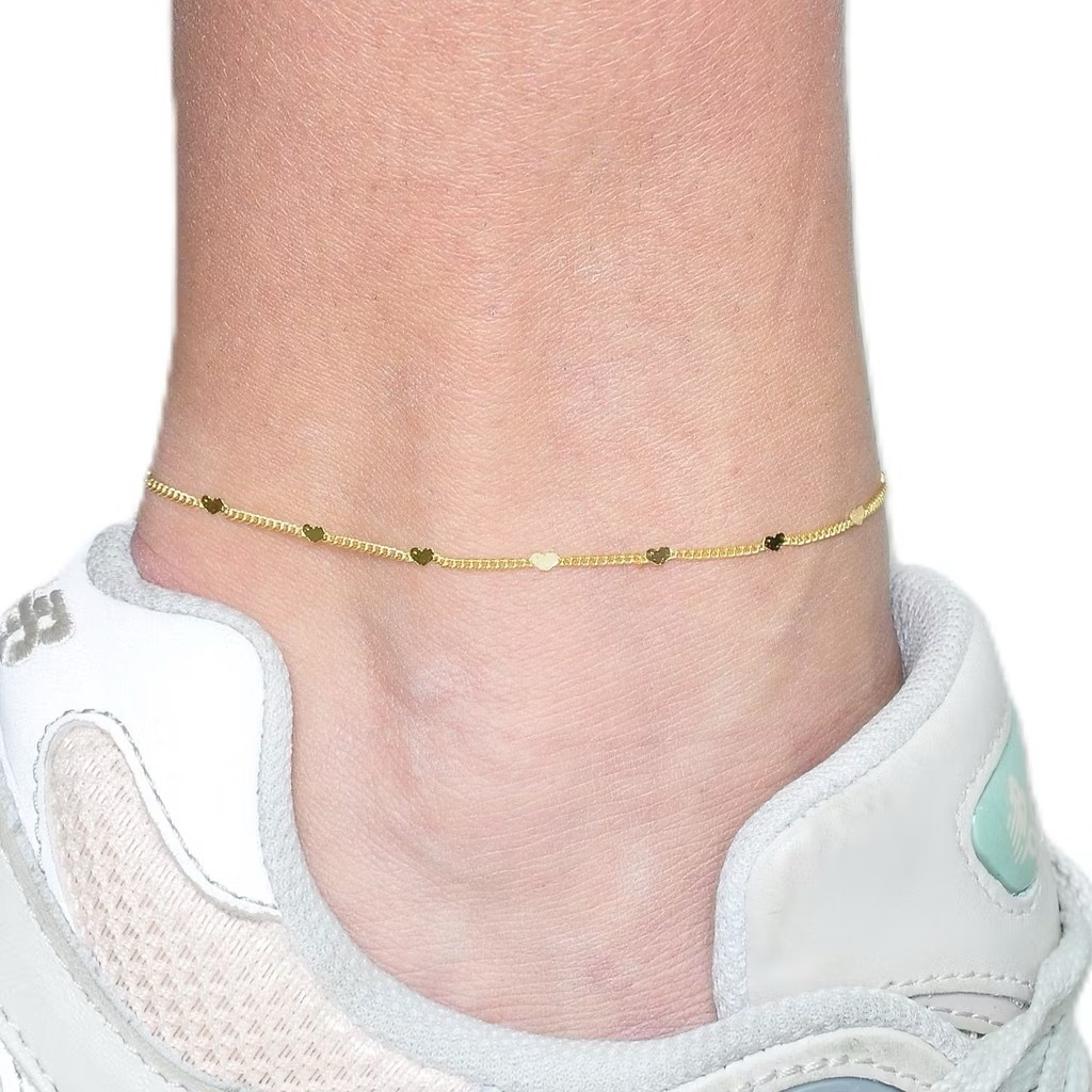 Tornozeleira Mini em formato de coração  feminina banhada a prata 925 e ouro 18k