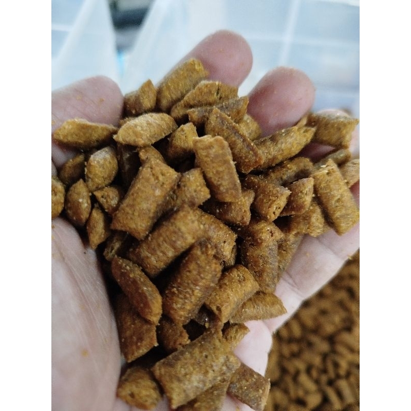 Pastelzinho Recheados Castrado Frango / Adultos Salmão para Gatos Petiscos para Gatos Adultos e Filhotes.