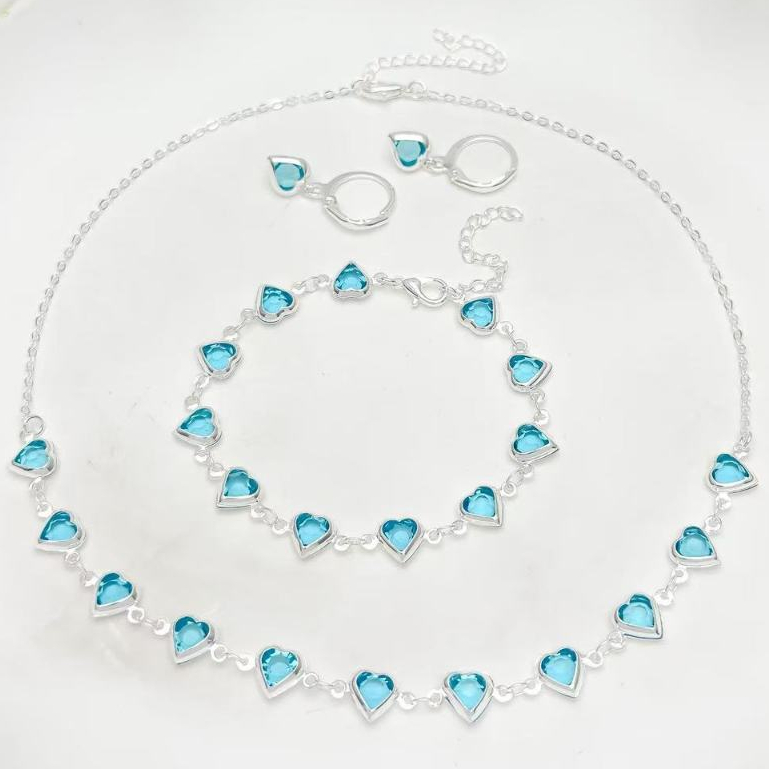 Conjunto de colar + pulseira e brincos de coração colorido feminino em banhado a prata 925