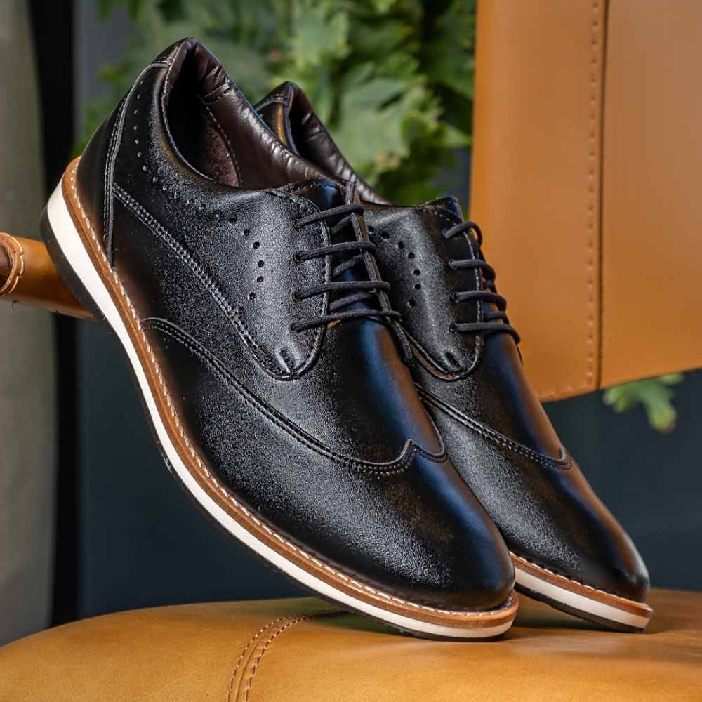 Sapato Casual Oxford Versales Masculino com Cadarço e Material Nobre Preto