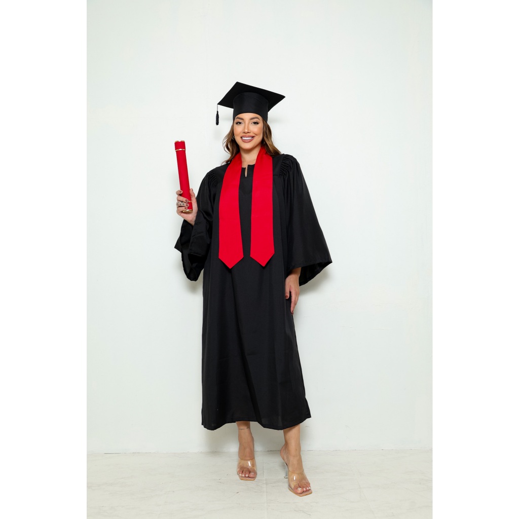 Beca de Formatura com Faixa Vermelha