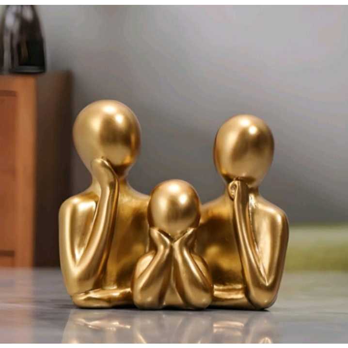 Estátuas família kit c/3 pai, mãe e filho (a) decoração luxo