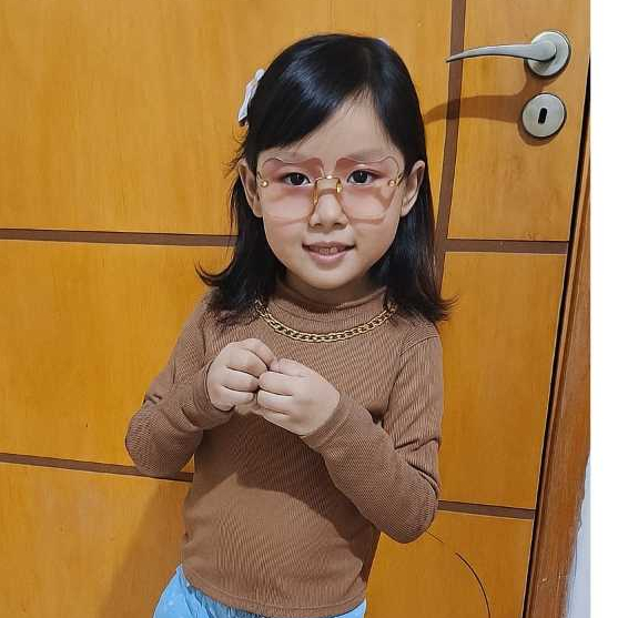 Blusinha infantil Modal Ribana de Corrente na Gola Manga Longa