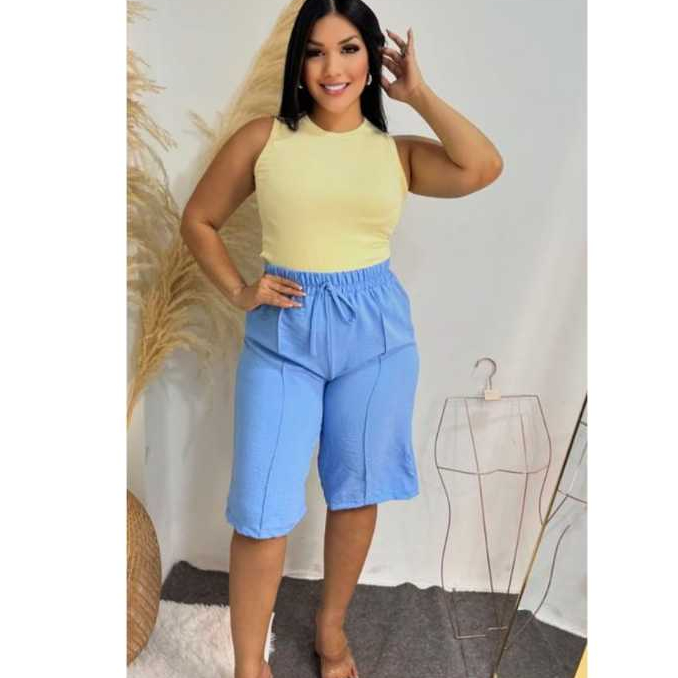 Bermuda Short Feminina Básica Chic – Tecido Duna com Caimento Perfeito
