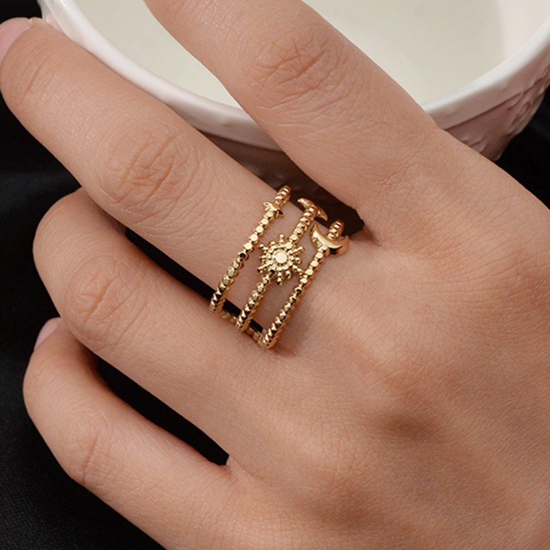Novo anel de moda em aço inoxidável 18K, o design da abertura pode ser ajustado em tamanho