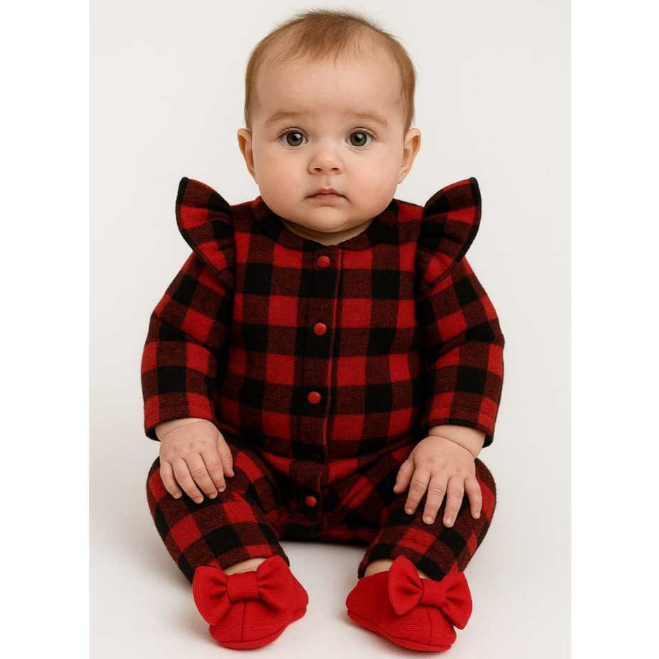 Macacão para bebê de soft com babado nos ombros