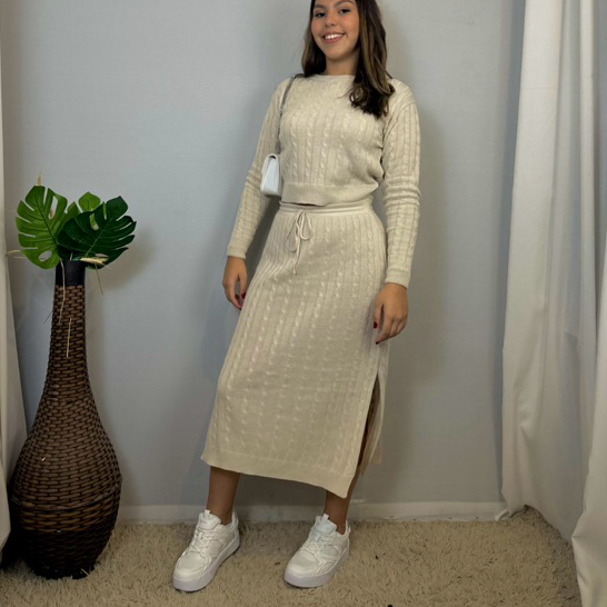 Conjunto em Tricot Feminino Trancinha c\Fenda Conjunto em Malha Poliéster Outono Inverno