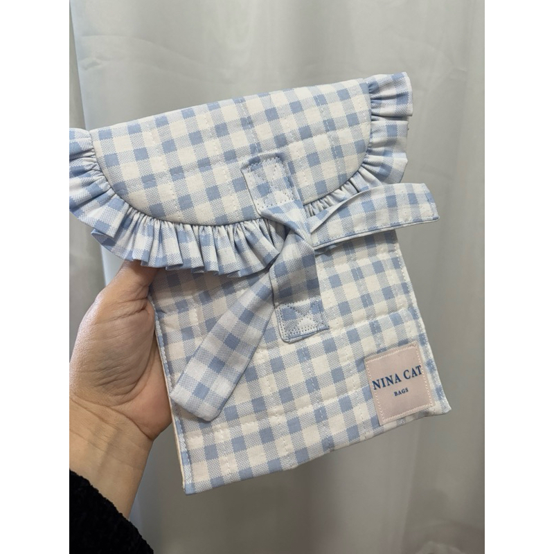 Kindle Case com babado almofadada
