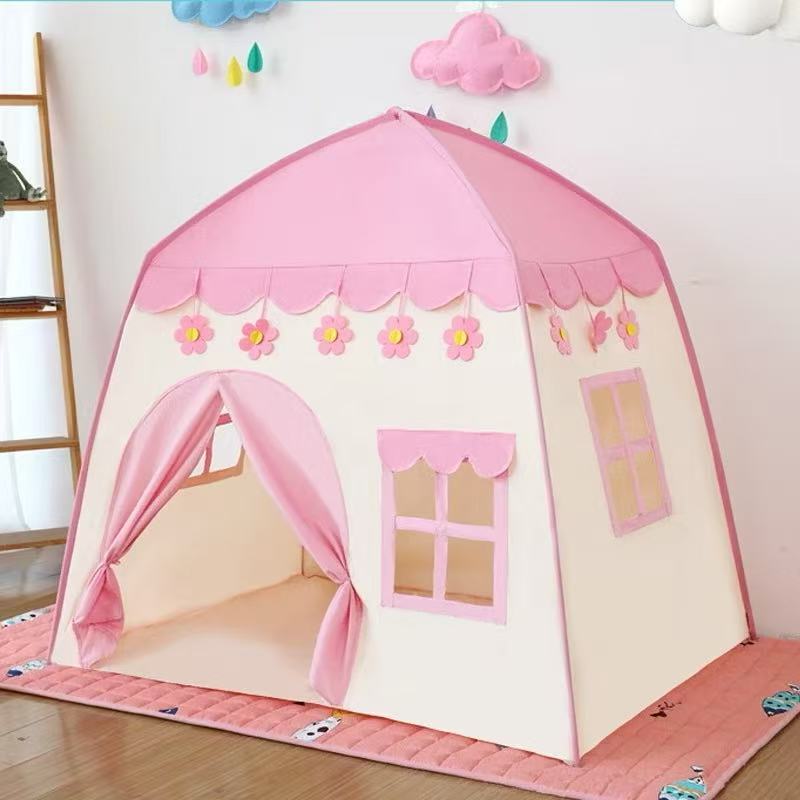 Casa de brinquedo infantil estilo princesa, dobrável e portátil, em formato de castelo encantado para meninas.