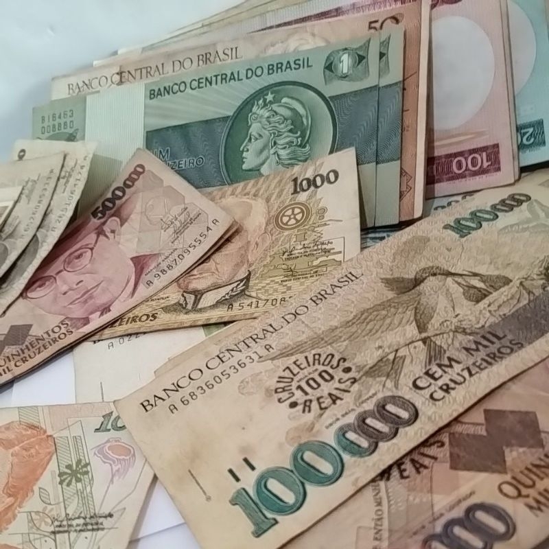Cédulas e Moedas Antigas várias a Sua Escolha.