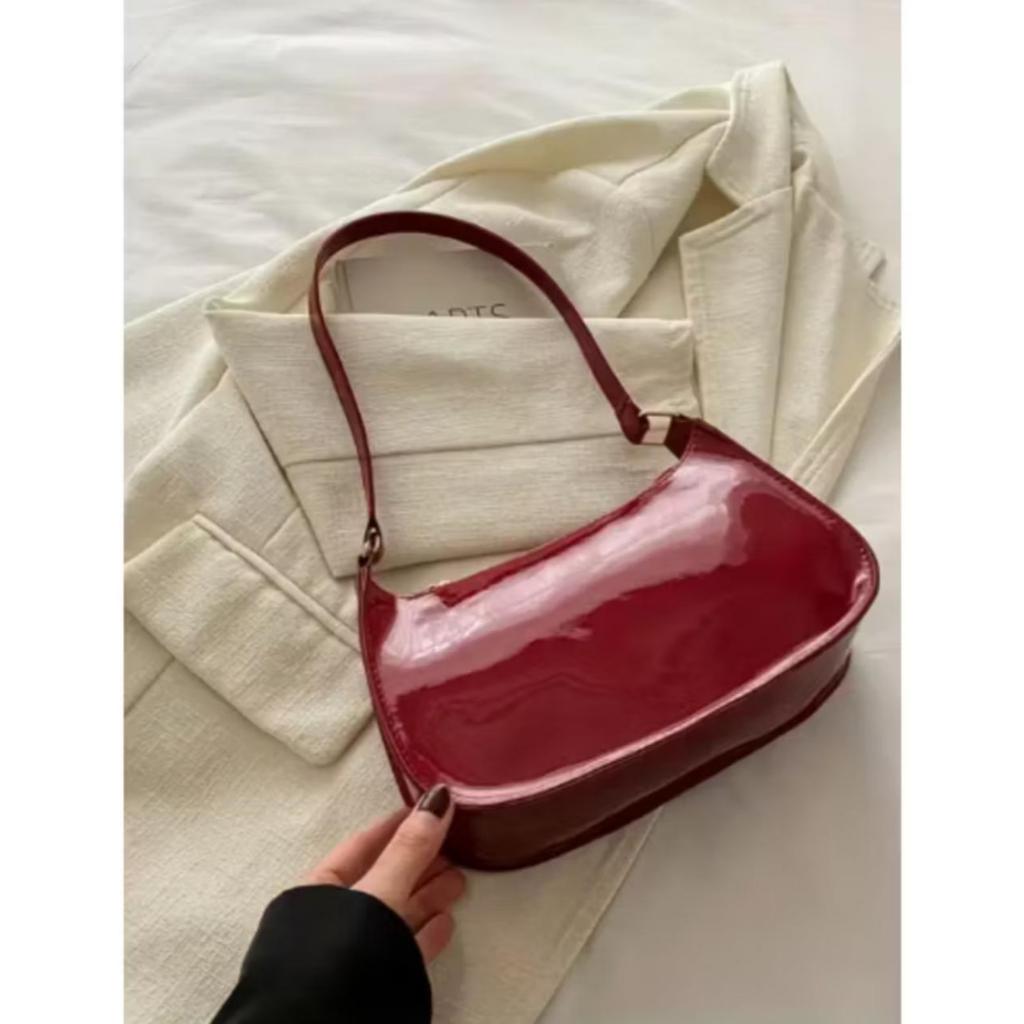 Bolsa Feminina Elegancy Meia Lua Baguete Verniz Luxo de Ombro Tote SK 04