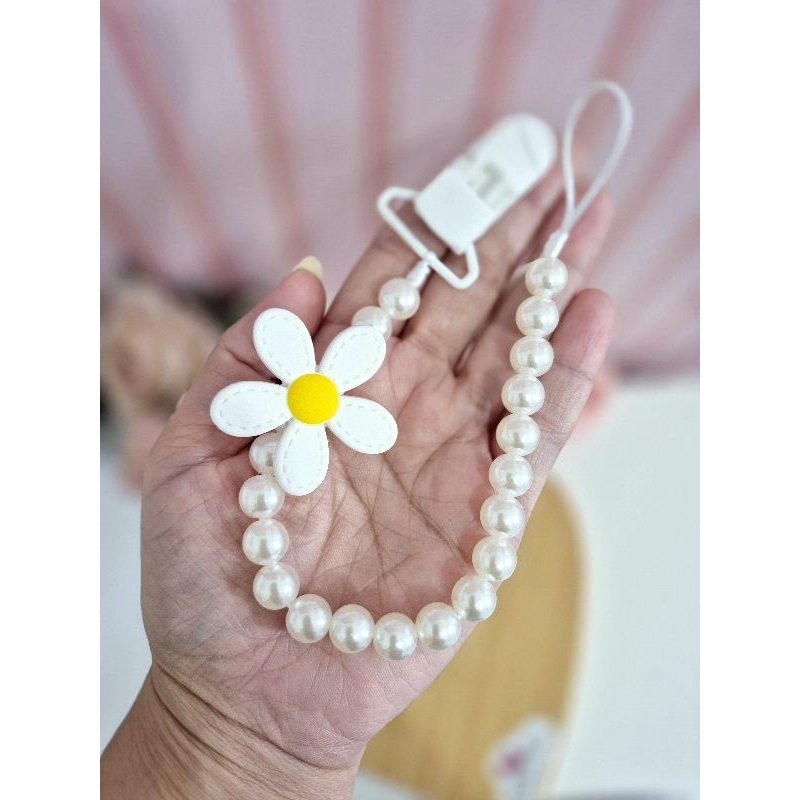 Prendedor de Chupeta Personalizado Flores / Margarida  para Enxoval e Maternidade.
