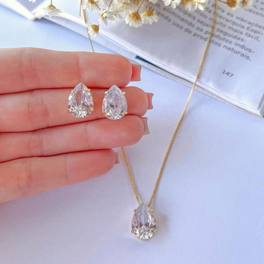 Conjunto Colar e Brinco Gota Cristal Folheada Ouro18k e Prata925 Luxo