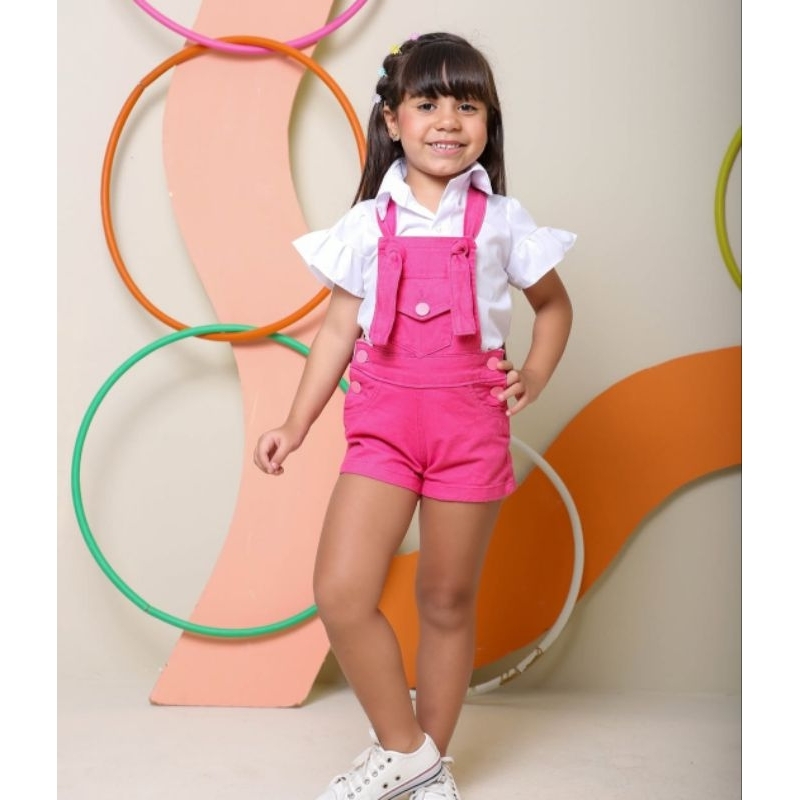 Jardineira Jeans Feminina Infantil Juvenil 2 ao 16 | Alças Ajustáveis, Bolsos Funcionais e 3 Cores Lindas