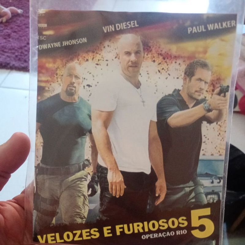 Coleção com  15 Filmes Dvd Aleatórios ( Paralelos )