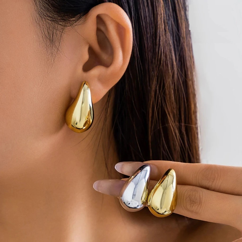 Brinco Gota D'Agua Elegante Dourado E Prata Moda Blogueira Feminino