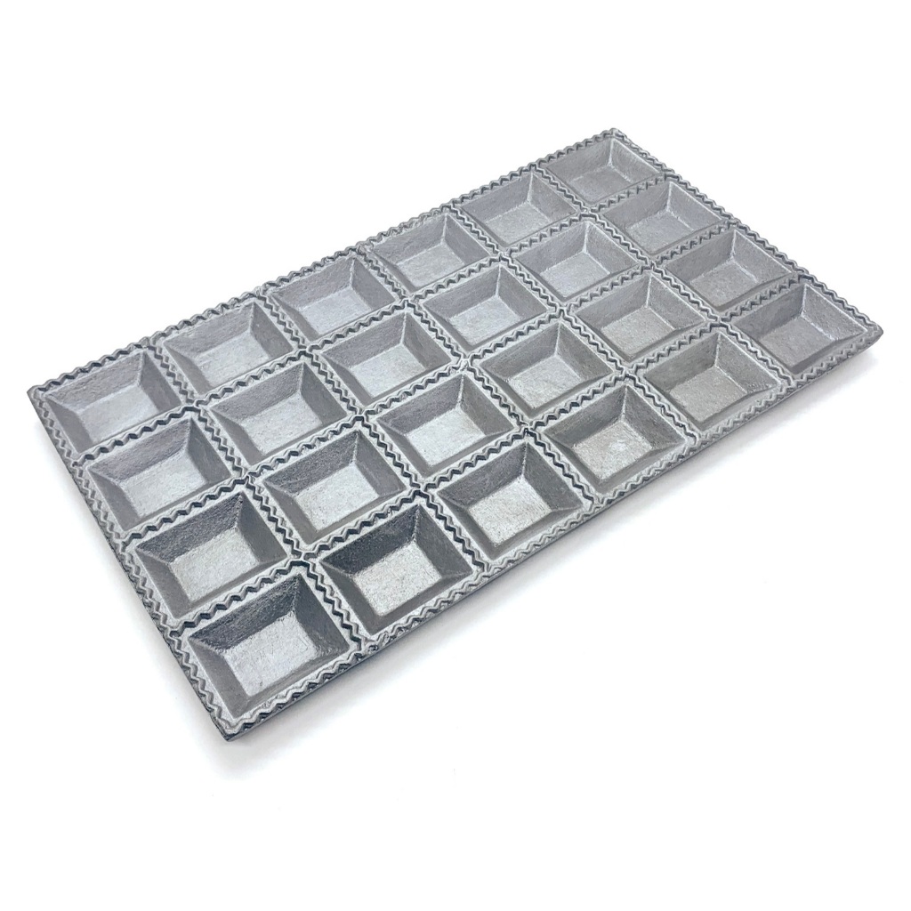 Forma para tortei mini pastel massas salgados de 24 cavidades em alumínio fundido