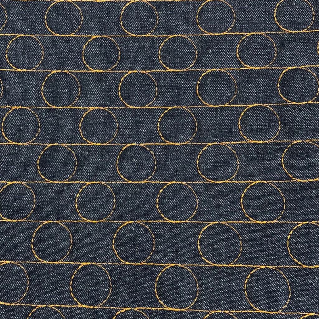 TECIDO MATELASSADO JEANS TRADICIONAL CIRCULOS CARAMELO - PREÇO DE 0,50 X 1,50