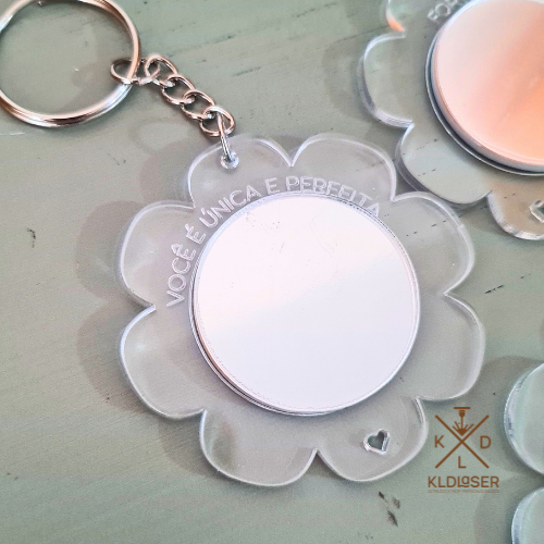 Kit 10, 20, 30 Chaveiros Flor • Acrílico Transparente + Acrílico Espelhado • Lembrancinhas com Espelho • Dia da Mulher