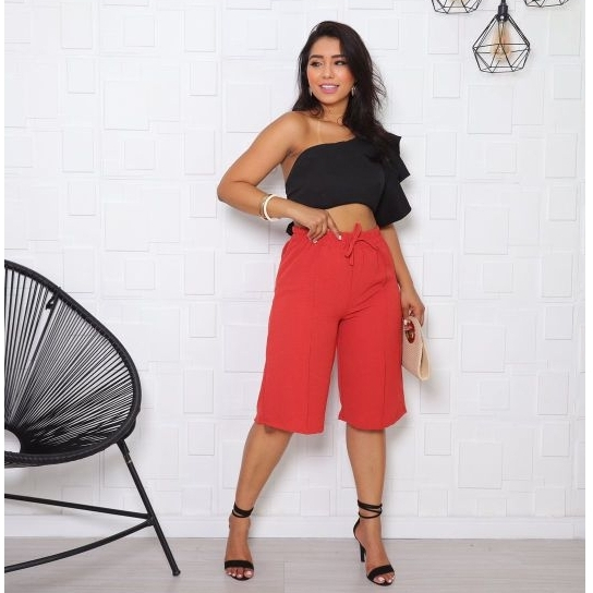 Bermuda Feminina Alfaiatada Duna Lisa – Cintura Alta, Confortável, Moda Verão, Casual Chic