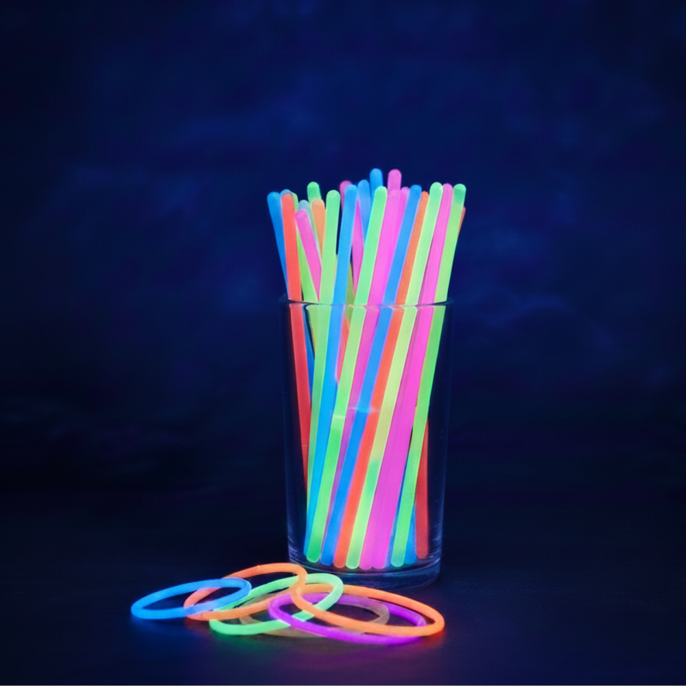 Kit 100 Pulseiras Luminosas Neon Glow Stick para Festa – Brilha Até 8h, Cores Sortidas