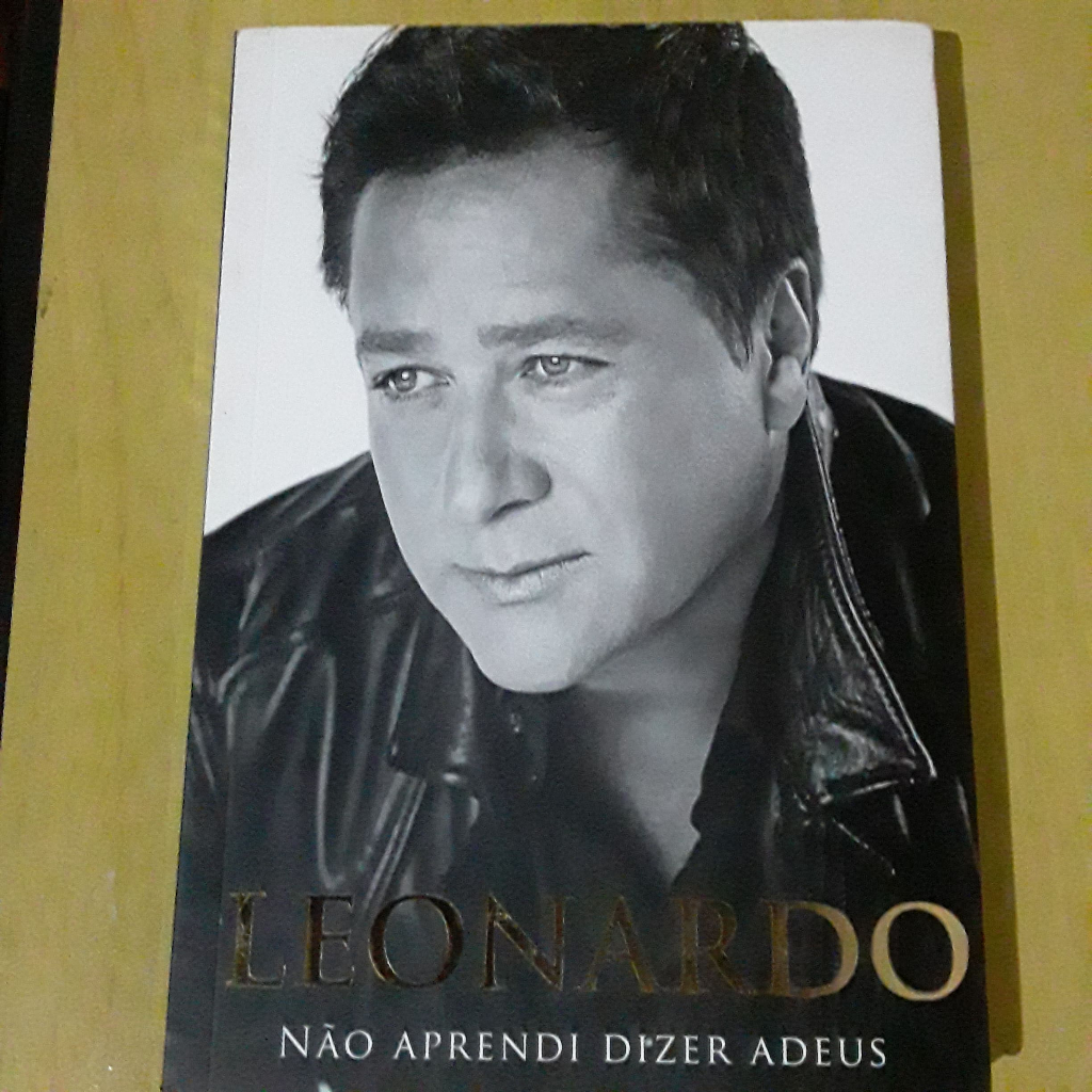 LIVRO LEONARDO NÃO PARENDI DIZER ADEUS