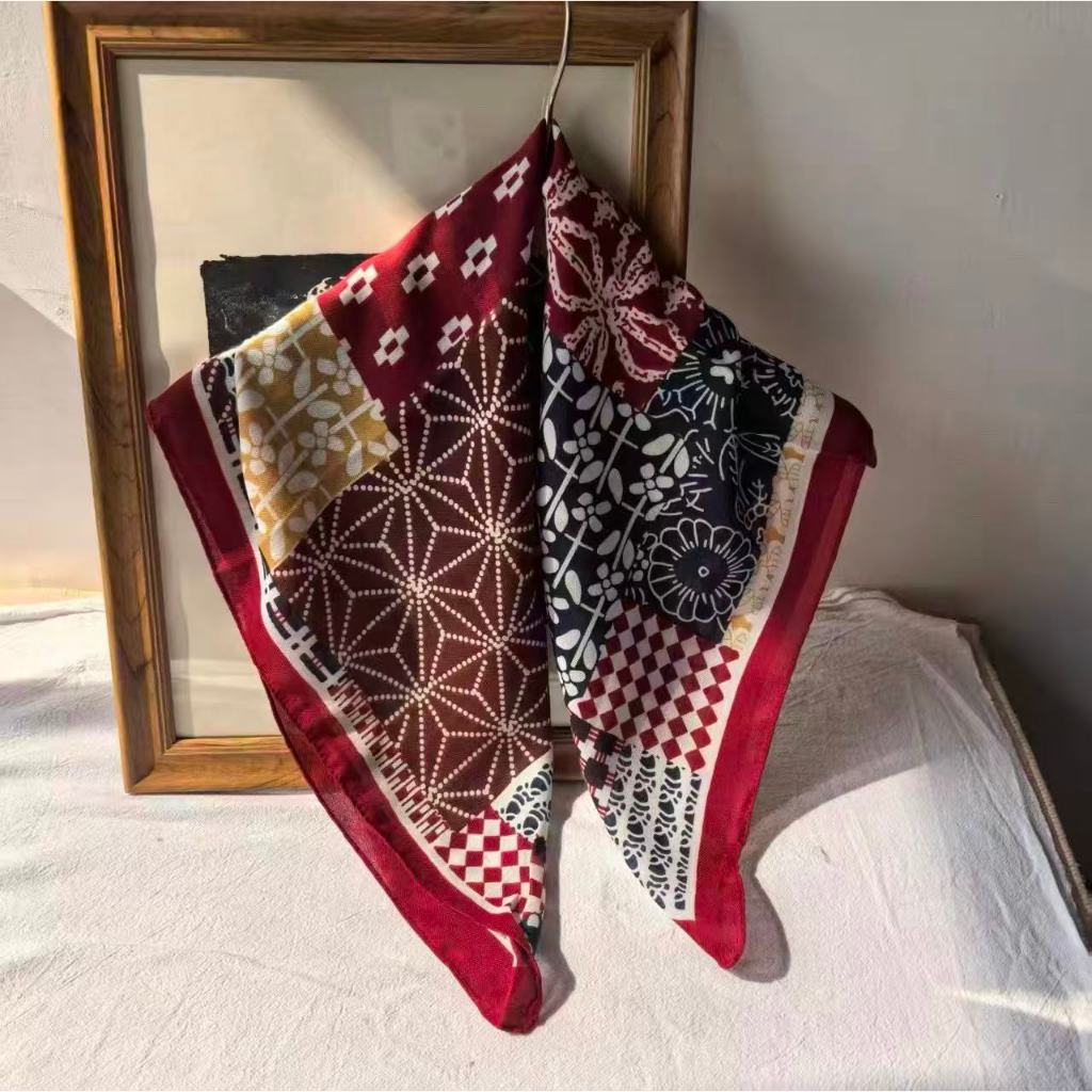 Lenço de seda fina 70x70, estilo vintage, textura acetinada, imitação de cetim, proteção solar.