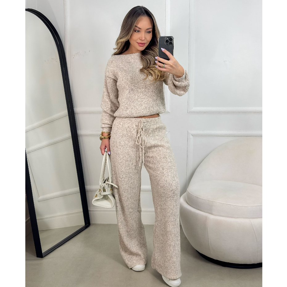 Conjunto Canelado de Tricot Mousse Calça Pantalona Cordão Ajustável+Blusa Manga Bufante Inverno