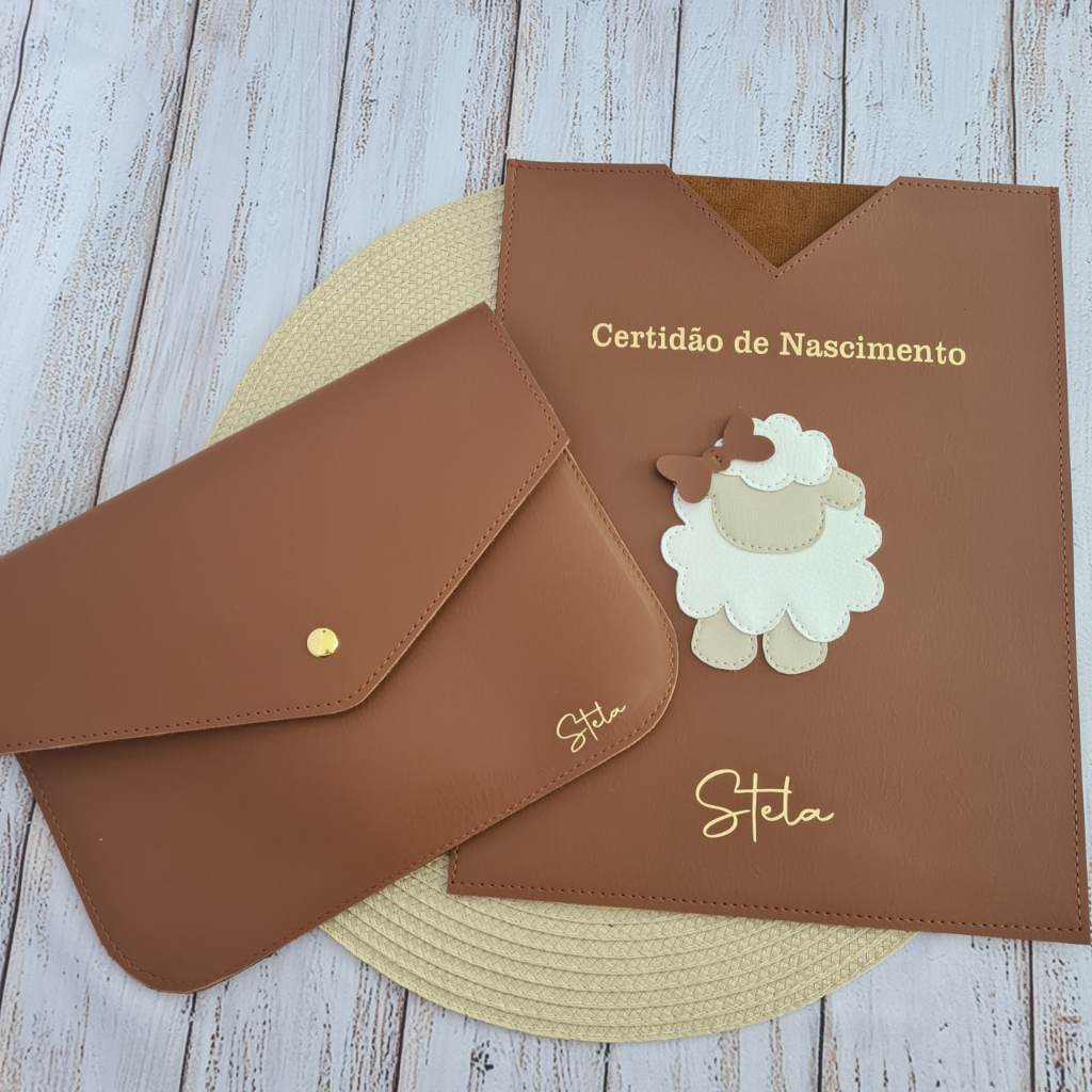 Capa para caderneta de vacinação e capa para certidão de nascimento em sintético - PERSONALIZO COM NOME