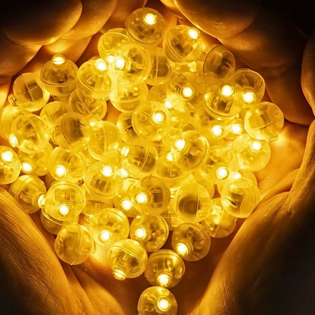 Kit 50 Pcs Luzes De Balão Individual LED Bateria Minúscula Para Lado Ou Escrivaninha Natal