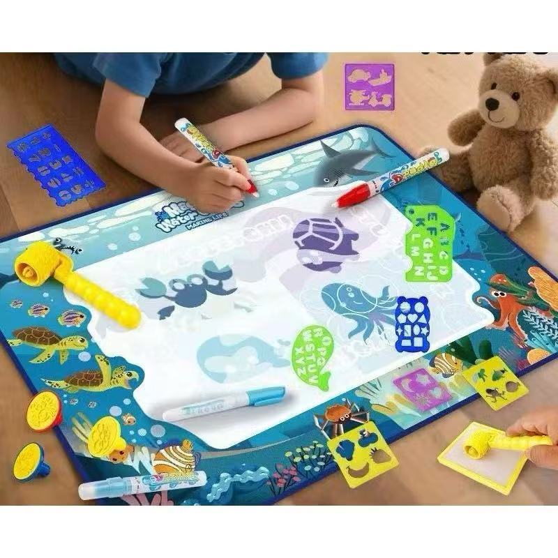 Tapete de Água Mágico Brinquedo Educativo para Criatividade Reutilizável com Canetas Presente
