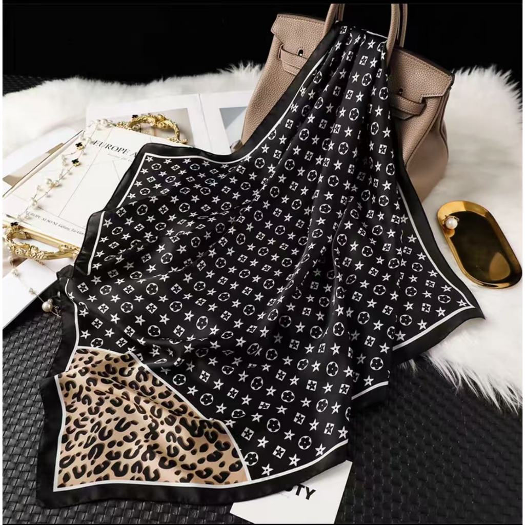 Lenço Feminino 90x90 Moda 2026 Multiuso Estilo Luxo Pode Usar Como Top Faixa Cabelo Cinto Bolsa