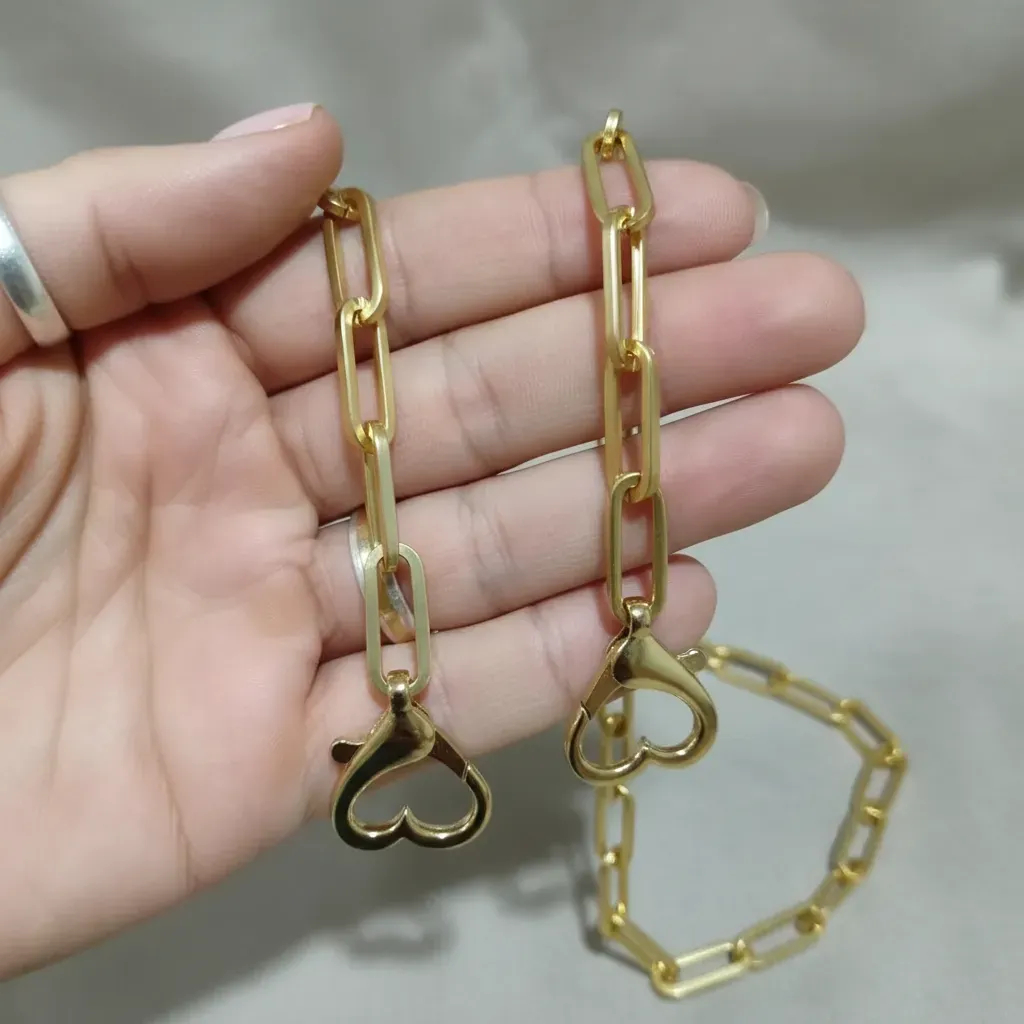 Alça para Bolsa Corrente Vários modelos  1,20 Metros com Mosquete